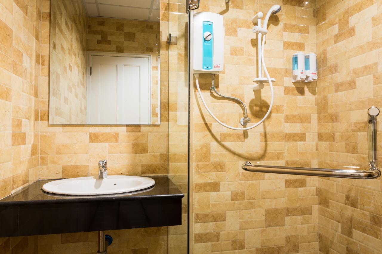 Samut Sakhon Grand Inter Hotel מראה חיצוני תמונה